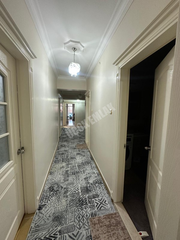 AFYON ÜÇOK EMLAKTAN MECİDİYE MAH MAH SATILIK 3+1 TEMİZ BAKIMLI  DAİRE