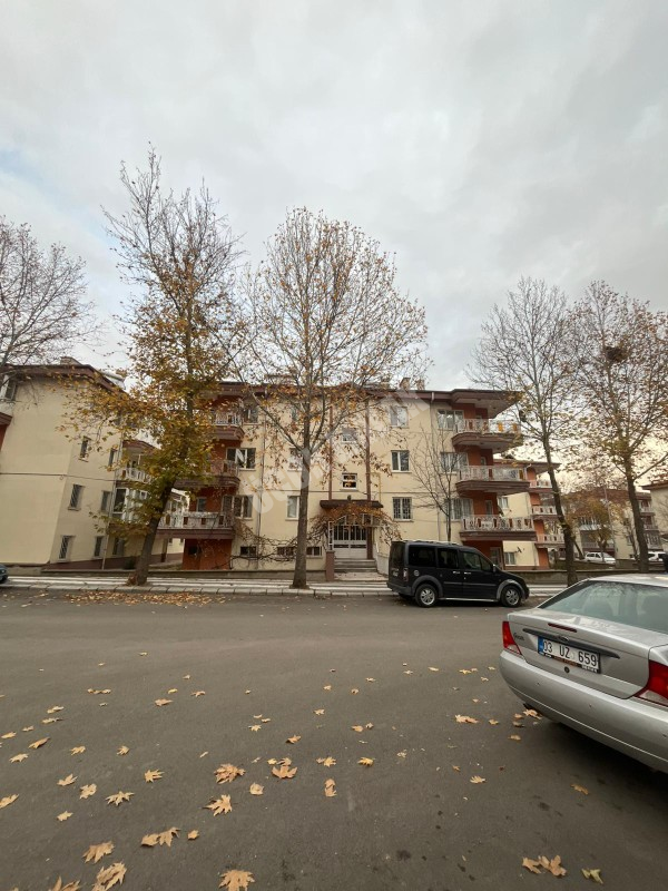 AFYON ÜÇOK EMLAKTAN ALİ İHSAN PAŞA MAH KİRALIK 3+1 DAİRE