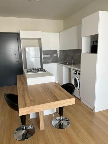 Lefkoşa Küçük Kaymaklı'da Ana Cadde Üzeri Full Eşyalı Kiralık 2+1 Daire