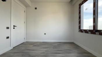 Elmas’tan Eski Mezitli’de Yatay Mimari Cepheleri Açık Sıfır 2+1