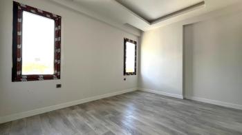 Elmas’tan Eski Mezitli’de Yatay Mimari Cepheleri Açık Sıfır 2+1