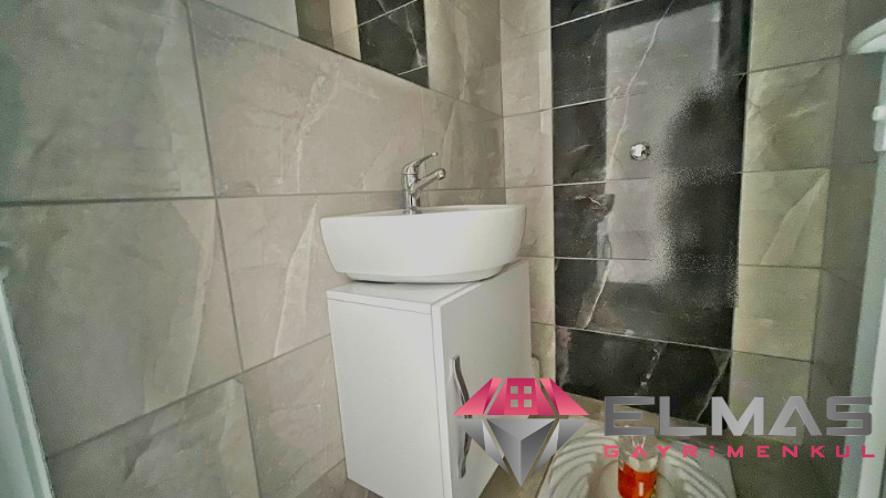 Elmas'tan Mustafa Kemal Mh'de Çok Amaçlı Kiralık Dükkan