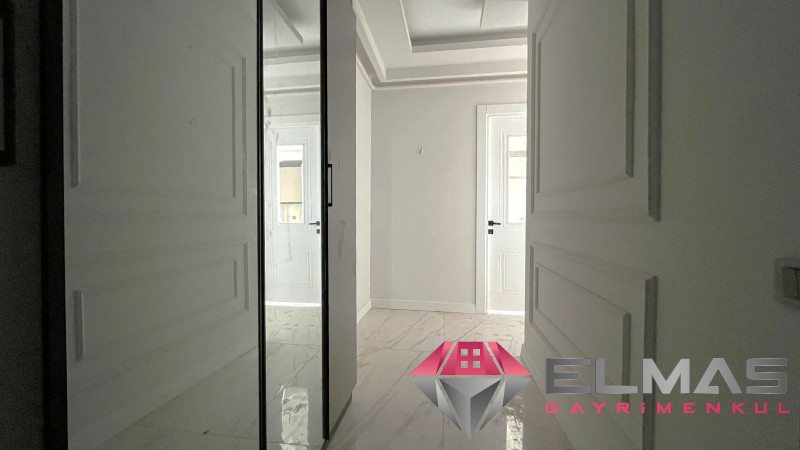 Elmas’tan Eski Mezitli’de Yatay Mimari Cepheleri Açık Sıfır 2+1