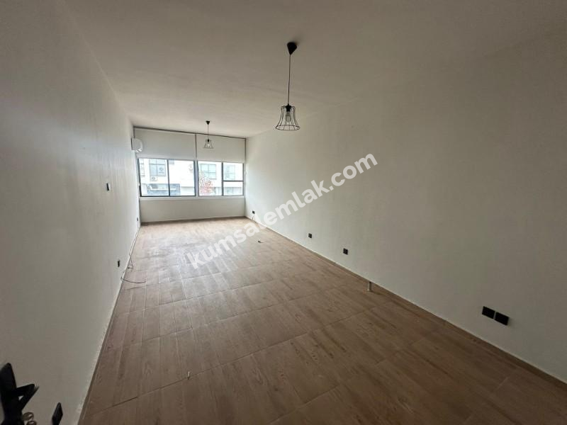 KÜÇÜK KAYMAKLIDA AYLIK ÖDEMELİ KİRALIK OFİS 
