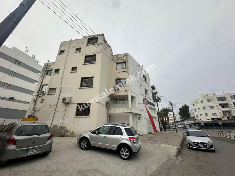 KÜÇÜK KAYMAKLIDA AYLIK ÖDEMELİ KİRALIK OFİS 