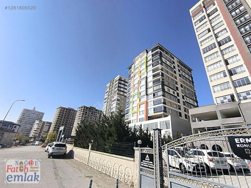 HASTANE KARŞISI ABDULHAMİTHAN OKULU YANI SİTE İÇİ LÜKS 3+1 DAİRE