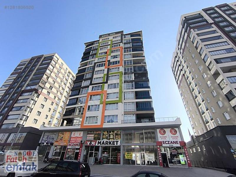 HASTANE KARŞISI ABDULHAMİTHAN OKULU YANI SİTE İÇİ LÜKS 3+1 DAİRE