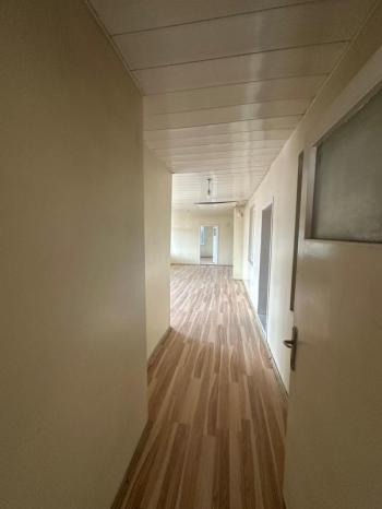 AFYON ÜÇOK EMLAKTAN ATAKÖYDE GENİŞ TEMİZ BAKIMLI 7+1 KİRALIK 200M² 3 KAT DAİRE
