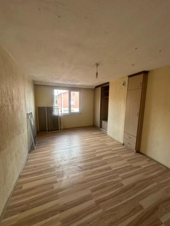 AFYON ÜÇOK EMLAKTAN ATAKÖYDE GENİŞ TEMİZ BAKIMLI 7+1 KİRALIK 200M² 3 KAT DAİRE