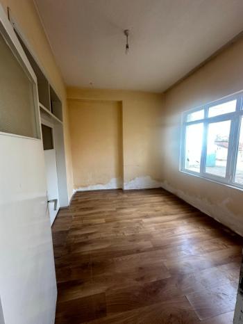 AFYON ÜÇOK EMLAKTAN ATAKÖY MAH KİRALIK 3+1 TEMİZ BAKIMLI DAİRE