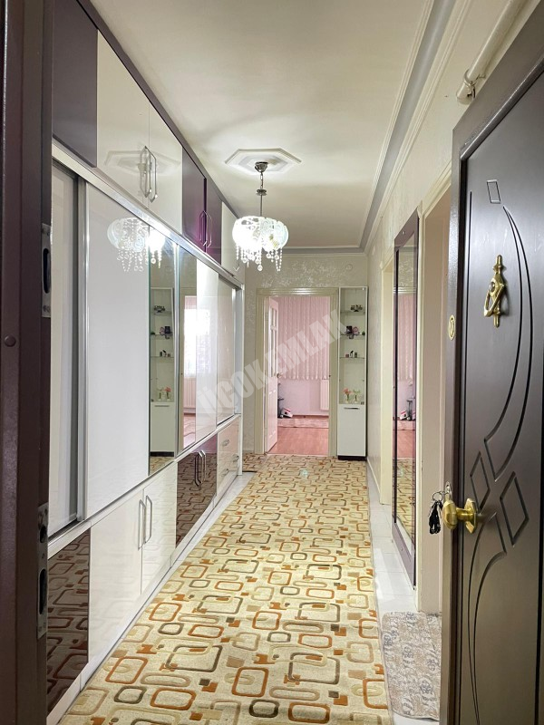 AFYON ÜÇOK EMLAKTAN ESENTEPE MAH SATILIK 3+1 GENİŞ TEMİZ BAKIMLI DAİRE