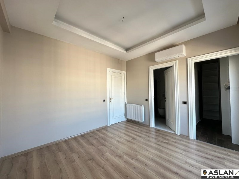 ASLAN'DAN SİTE İÇİ, HAVUZLU DOĞALGAZLI CONCEPT 2+1 DAİRE