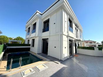 Didim Çamlık Mahallesinde Satılık 3+1 Villa