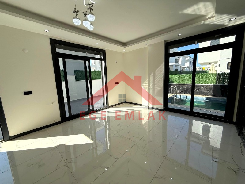 Didim Çamlık Mahallesinde Satılık 3+1 Villa