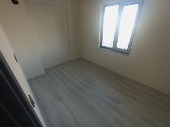 Güvenay - Çorum Çepni Fen Lisesi Bölgesi Sıfır Yüksek Giriş Full 2+1 Daire 