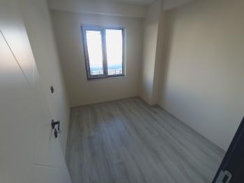 Güvenay - Çorum Çepni Fen Lisesi Bölgesi Sıfır Yüksek Giriş Full 2+1 Daire 