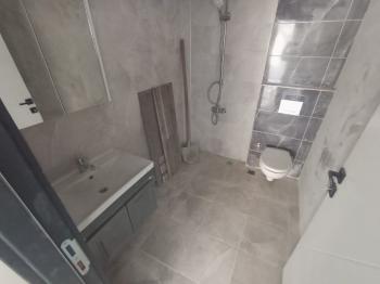 Güvenay - Çorum Çepni Fen Lisesi Bölgesi Sıfır Yüksek Giriş Full 2+1 Daire 