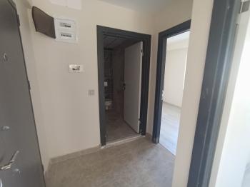 Güvenay - Çorum Çepni Fen Lisesi Bölgesi Sıfır Yüksek Giriş Full 2+1 Daire 