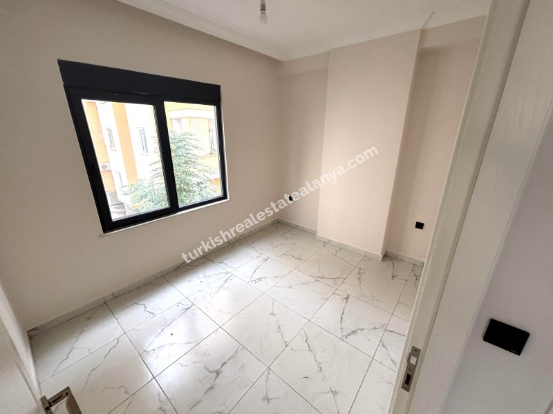 1+1 SATILIK DAİRE MAHMUTLAR ALANYA 