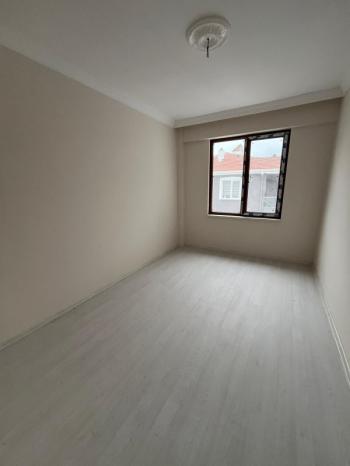 AFYON ÜÇOK EMLAKTAN MAREŞAL F ÇAKMAK MAH SATILIK 2+1 SIFIR LÜX DAİRELER 