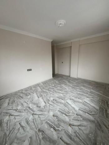 AFYON ÜÇOK EMLAKTAN MAREŞAL F ÇAKMAK MAH SATILIK 2+1 SIFIR LÜX DAİRELER 