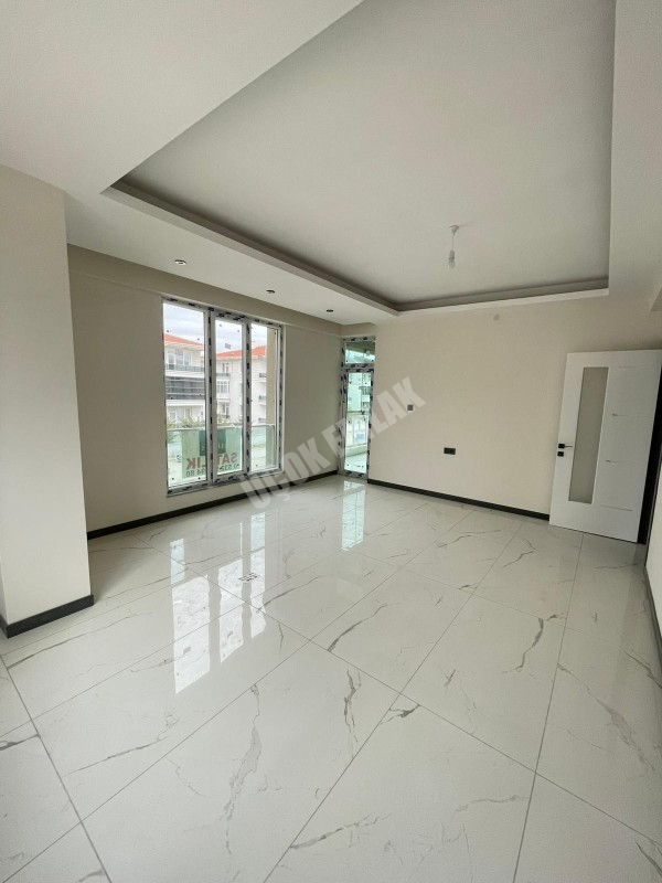 AFYON ÜÇOK EMLAKTAN FATİH MAH SATILIK 3+1 ULTRA LÜX DAİRE