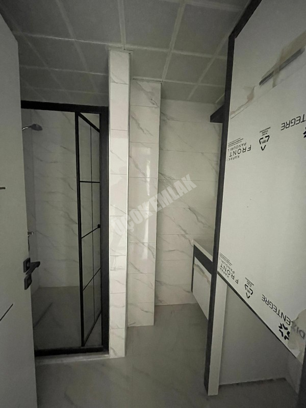 AFYON ÜÇOK EMLAKTAN FATİH MAH SATILIK 3+1 ULTRA LÜX DAİRE