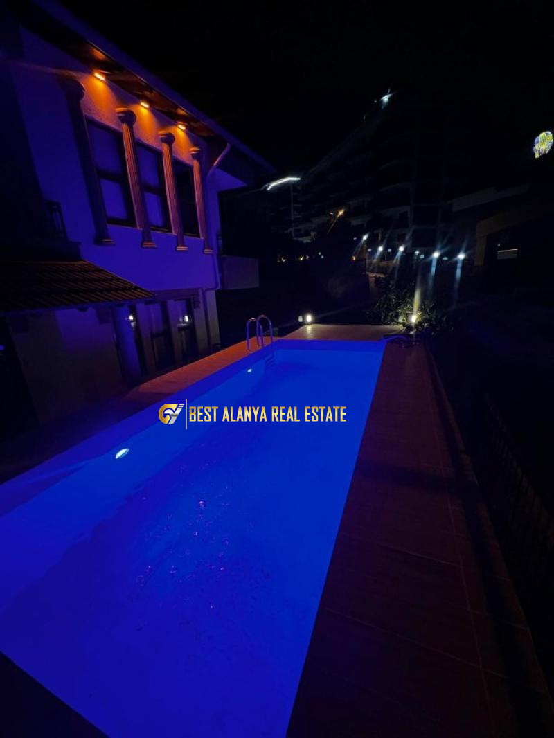 GÜNLÜK KİRALIK VİLLA KARGICAK ÖZEL YÜZME HAVUZLU 3+1 DENİZE SIFIR MÜSTAKİL VİLLA MAX 7 KİŞİ KONAKLAMA