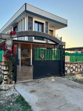 DİDİM HİSAR MAHALLESİNDE EŞYALI,AYRI MUTFAKLI, HAVUZLU KAPALI GARAJLI LÜKS 3+1 FIRSAT SATILIK MÜSTAKİL VİLLA