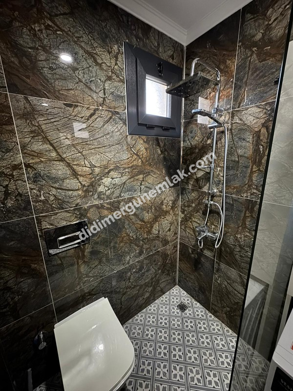 DİDİM HİSAR MAHALLESİNDE EŞYALI,AYRI MUTFAKLI, HAVUZLU KAPALI GARAJLI LÜKS 3+1 FIRSAT SATILIK MÜSTAKİL VİLLA