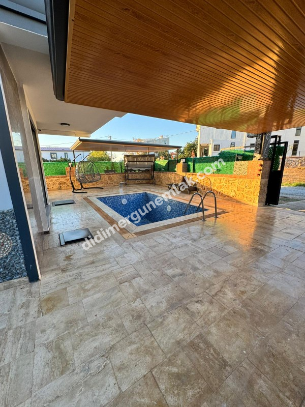 DİDİM HİSAR MAHALLESİNDE EŞYALI,AYRI MUTFAKLI, HAVUZLU KAPALI GARAJLI LÜKS 3+1 FIRSAT SATILIK MÜSTAKİL VİLLA