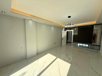 Didim Merkezde Satılık 4+1 Ayrı Mutfaklı Villa