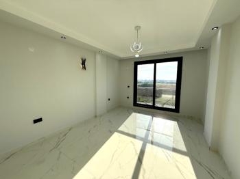 Didim Merkezde Satılık 4+1 Ayrı Mutfaklı Villa