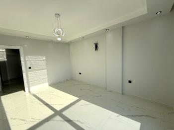 Didim Merkezde Satılık 4+1 Ayrı Mutfaklı Villa