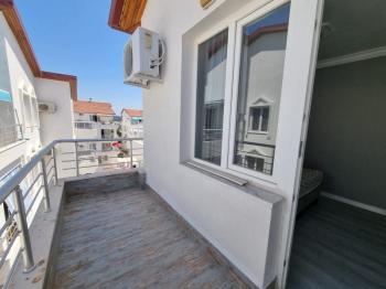 Didim Efeler’de Havuzlu 4+1 Dubleks – Sun Rise Sitesi’nde Eşyalı ve Ferah Daire