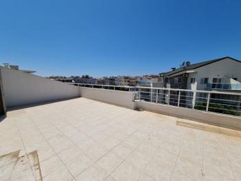 Didim Efeler’de Havuzlu 4+1 Dubleks – Sun Rise Sitesi’nde Eşyalı ve Ferah Daire