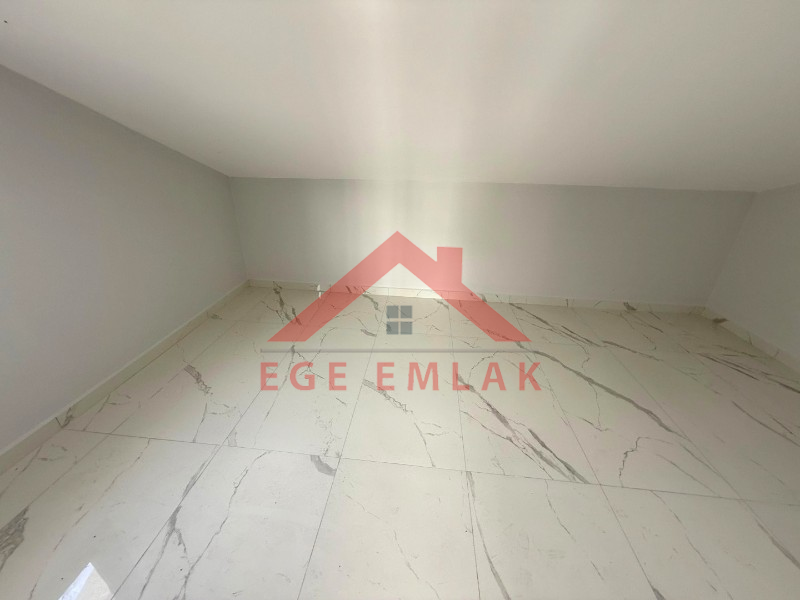 Didim Merkezde Satılık 4+1 Ayrı Mutfaklı Villa