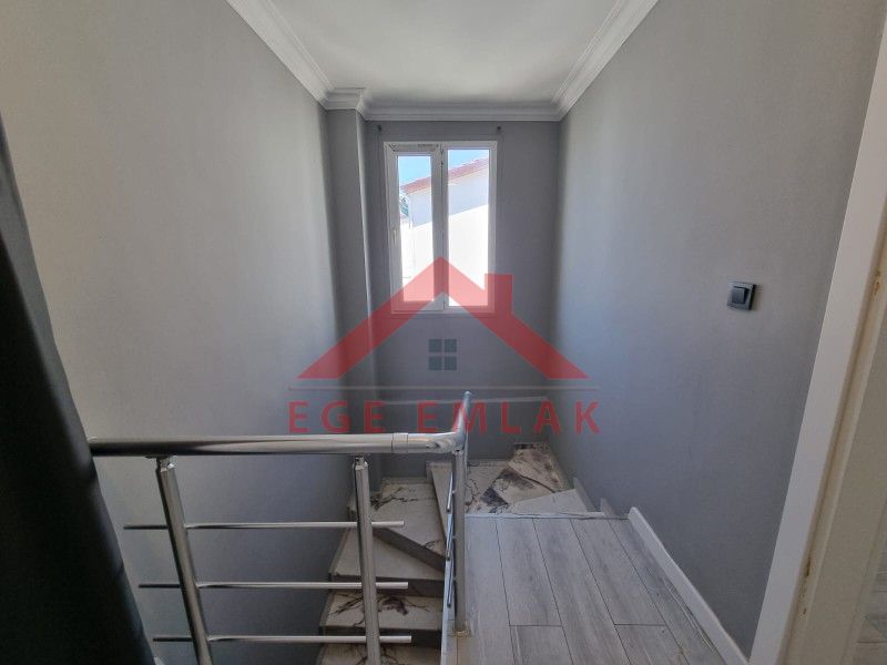 Didim Efeler’de Havuzlu 4+1 Dubleks – Sun Rise Sitesi’nde Eşyalı ve Ferah Daire