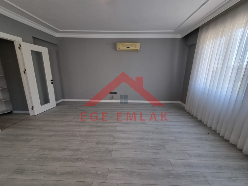 Didim Efeler’de Havuzlu 4+1 Dubleks – Sun Rise Sitesi’nde Eşyalı ve Ferah Daire