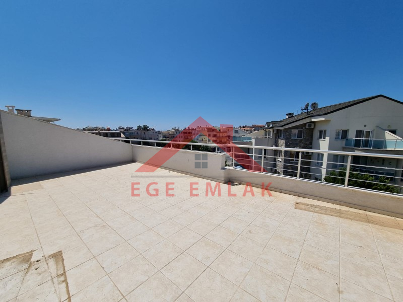 Didim Efeler’de Havuzlu 4+1 Dubleks – Sun Rise Sitesi’nde Eşyalı ve Ferah Daire