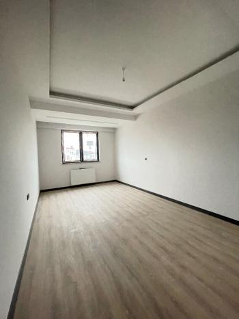 Güvenay - Çorum  Kale Lozan Evler Arkası Satılık 3+1 Daire 