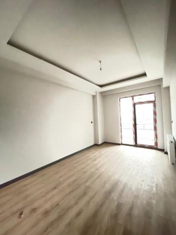 Güvenay - Çorum  Kale Lozan Evler Arkası Satılık 3+1 Daire 