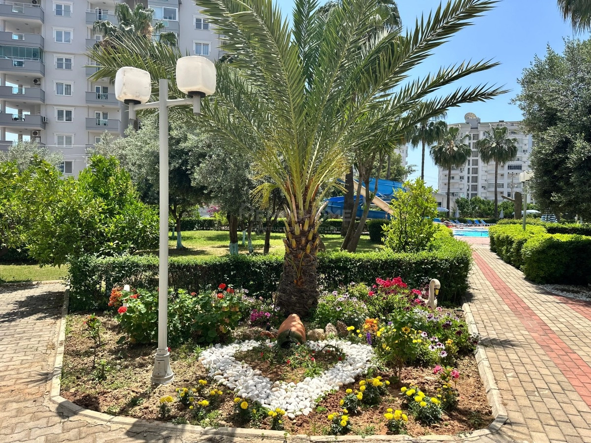 Crystal Garden Cikcilli 2+1 Apartment