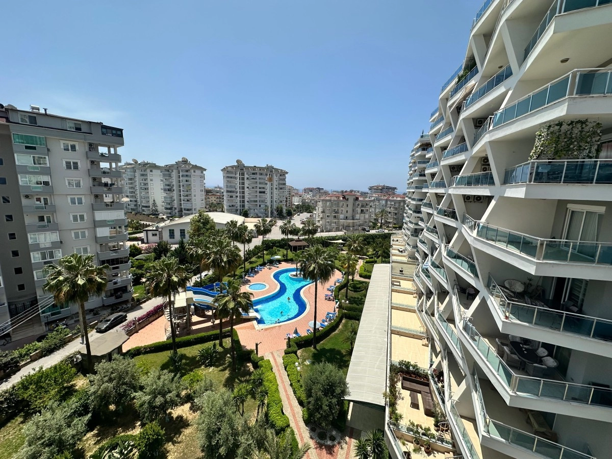 Crystal Garden Cikcilli 2+1 Apartment