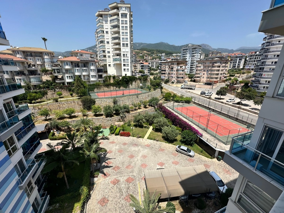 Crystal Garden Cikcilli 2+1 Apartment