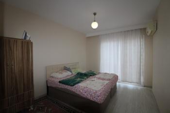 ASLAN'DAN ÜNİ CADDESİ GROSERİ CVR. FULL EŞYALI GENİŞ 1+1