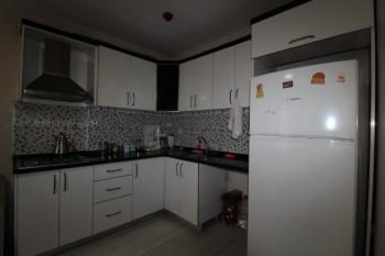 ASLAN'DAN ÜNİ CADDESİ GROSERİ CVR. FULL EŞYALI GENİŞ 1+1