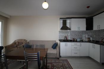 ASLAN'DAN ÜNİ CADDESİ GROSERİ CVR. FULL EŞYALI GENİŞ 1+1