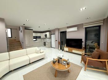 Didim'de Çamlık Mahallesinde Tam Müstakil 3+1 Eşyalı Villa