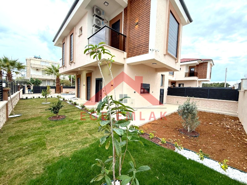 Didim'de Çamlık Mahallesinde Tam Müstakil 3+1 Eşyalı Villa